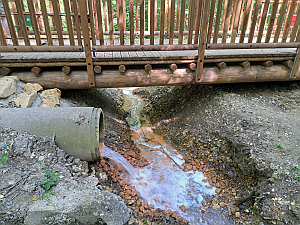 Exutoire de rejet canalisé
